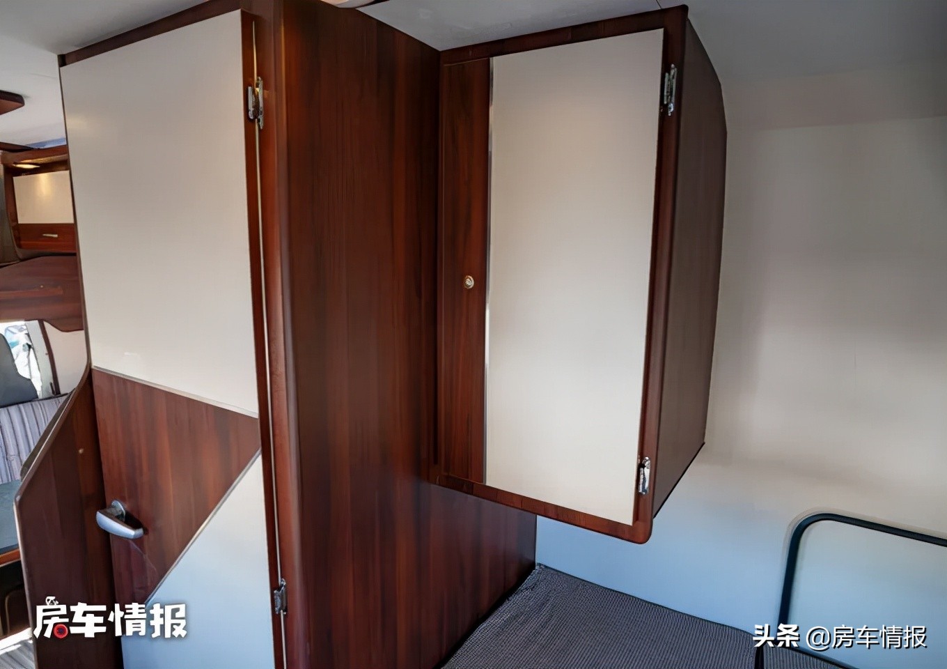 丰田自动挡轻卡房车配3.0l柴油机,10多万的4.2米轻卡房车