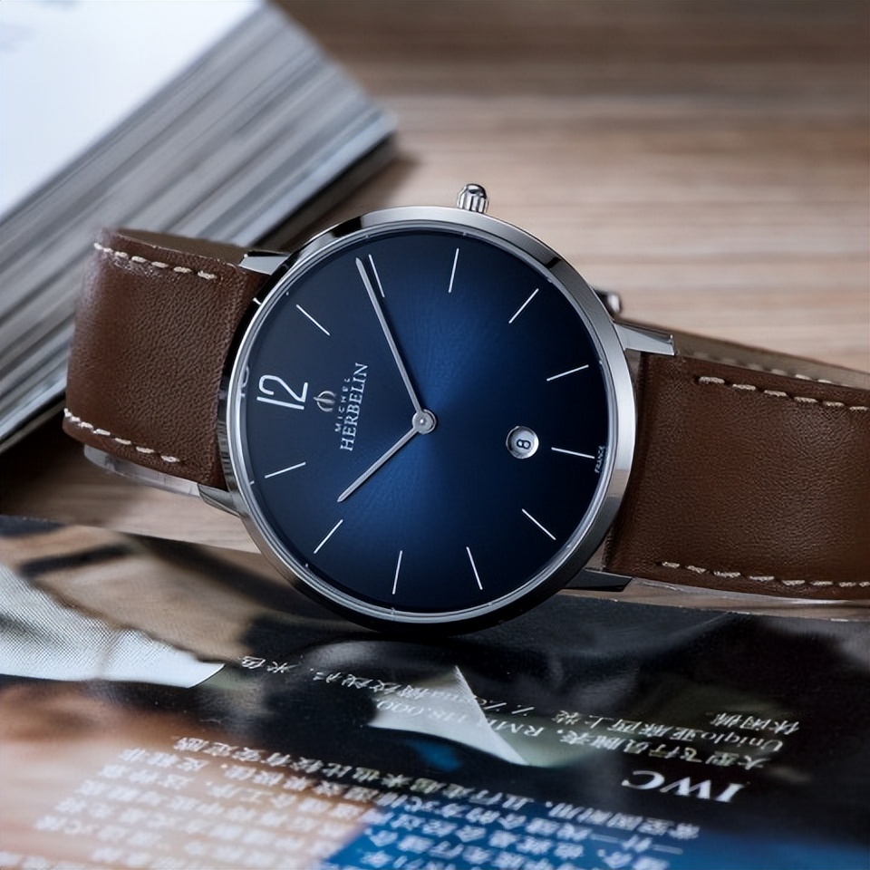 石英表进水怎么最快解决,石英表进水是什么原因