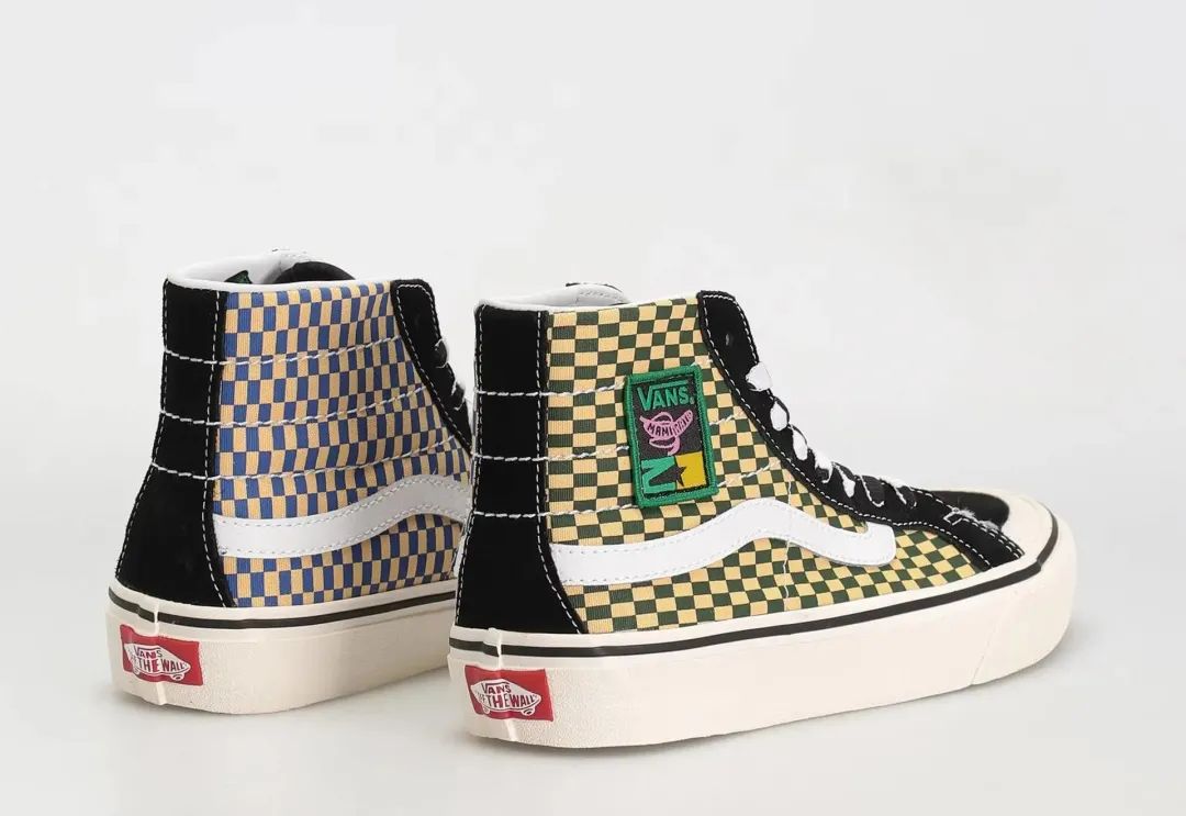 vans2023兔年联名款,takahayashixvans联名黑红