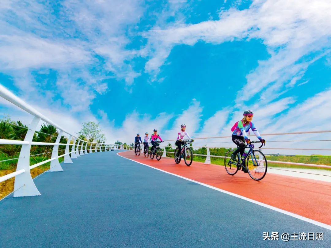 日照体育人物雕塑,日照体育特长