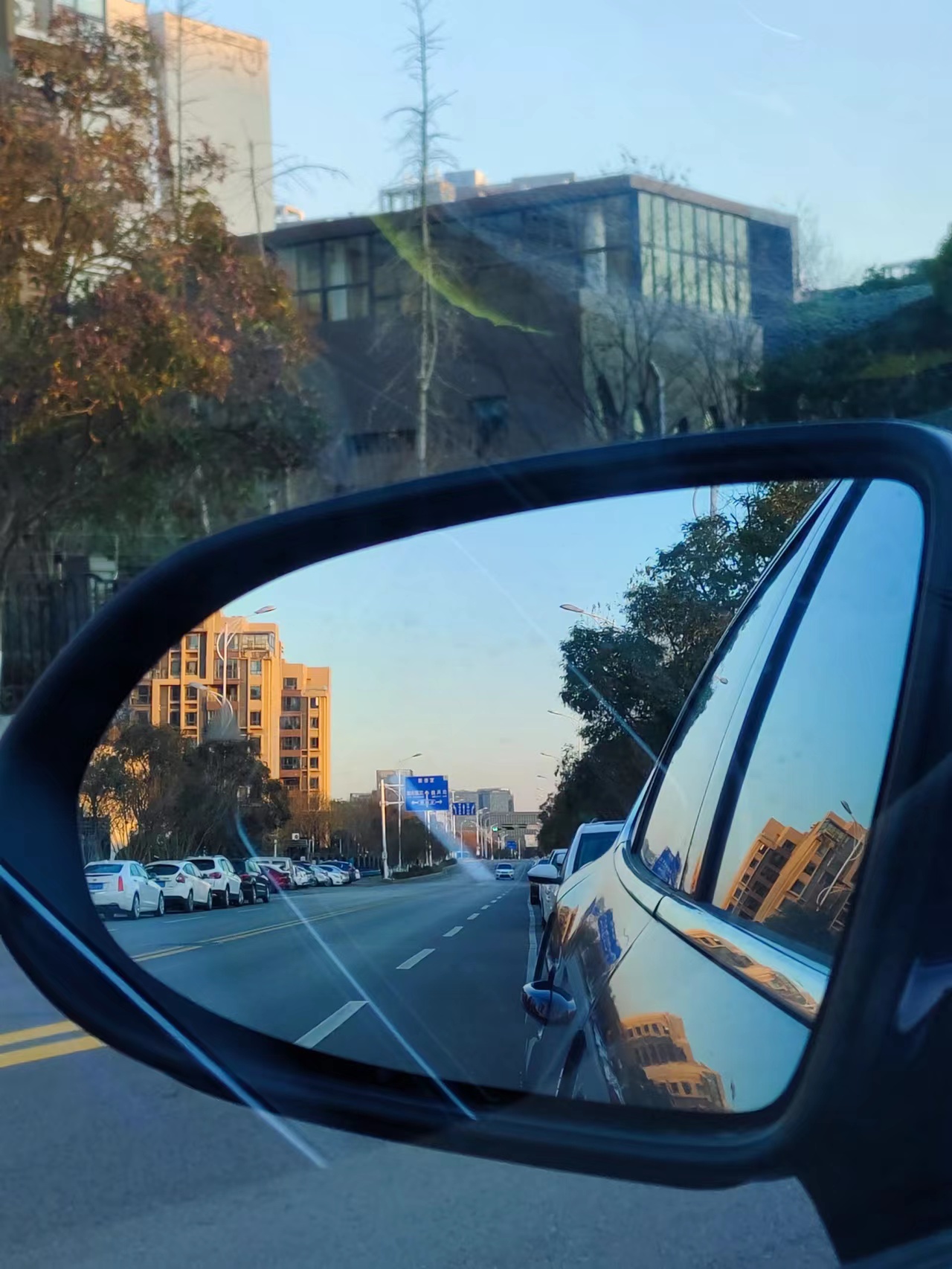 秦plusdmi120km充满电得多少度,秦plusdmi缺点和不足