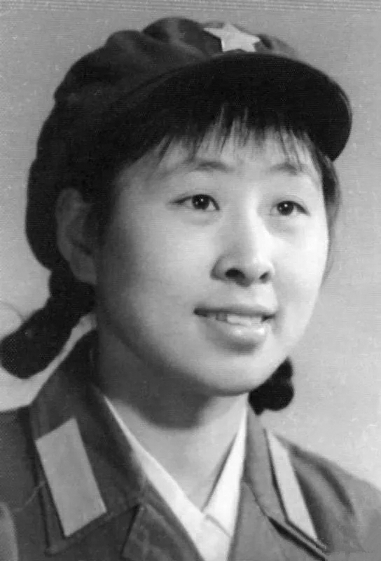 「战友美文」女作家张雪梅长篇小说《曾是女兵》（连载8）