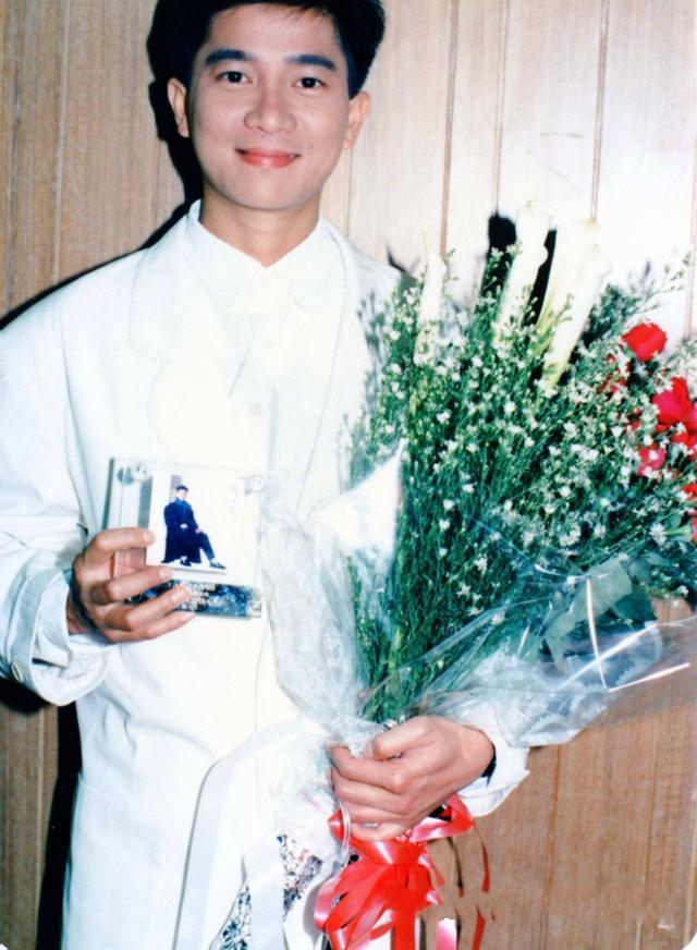 陈百强衣着品味帅到炸,陈百强时尚品味