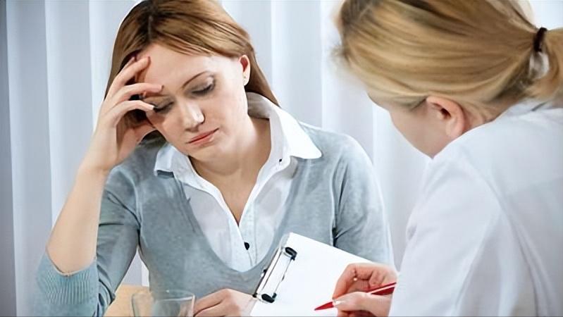 女人45岁后，补充这3种营养素，或改善更年期不适，你知道几个？