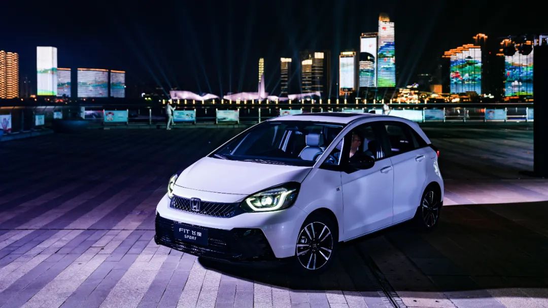 试驾全新款飞度,新飞度汽车评测