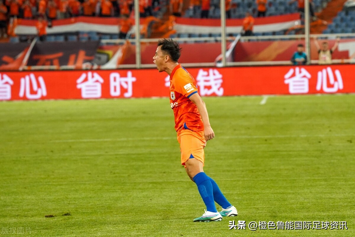 黄政宇对三镇表现,泰山队黄政宇怎么没上场