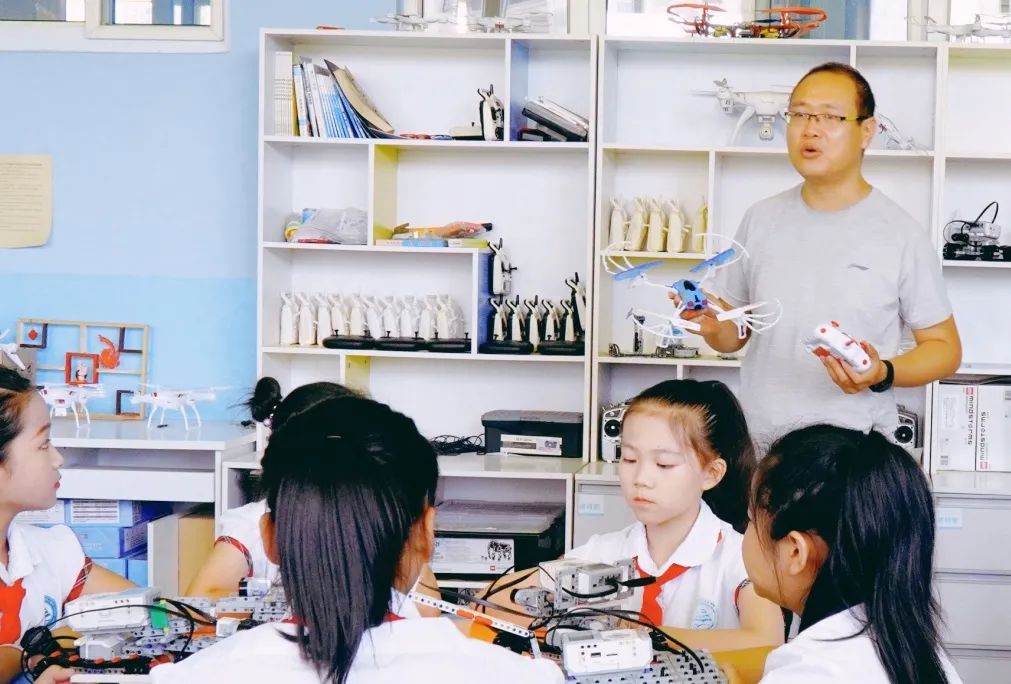 太原松侨小学是松庄小学吗,太原市迎泽区松侨学校
