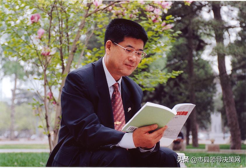 林晨：听宋才发教授的《法学方*论法**》课程有感