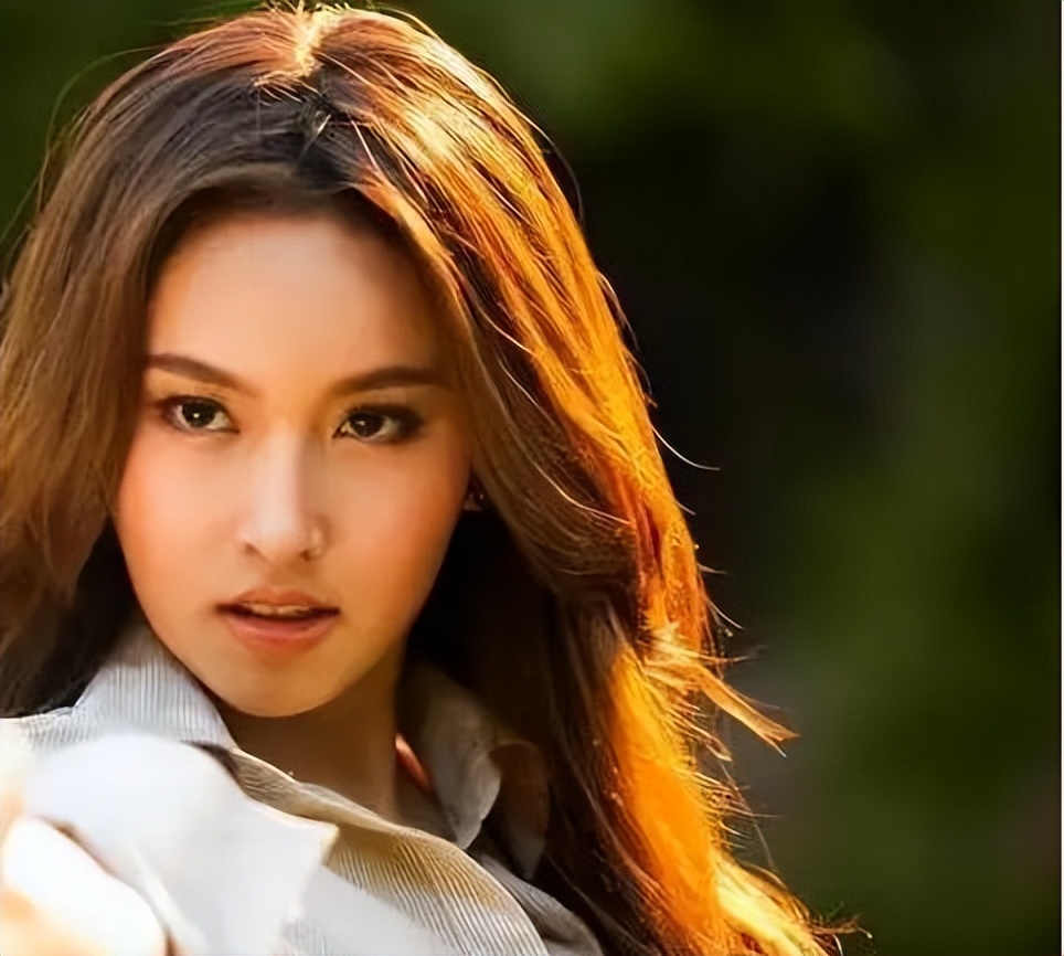 泰国第一美女宝儿与张家辉,泰国最美人妖宝儿现状