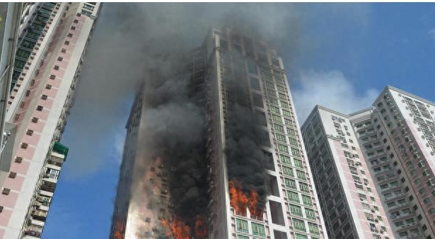 曹德旺预言20至30层楼房怎样了,曹德旺的房子到底值不值得买