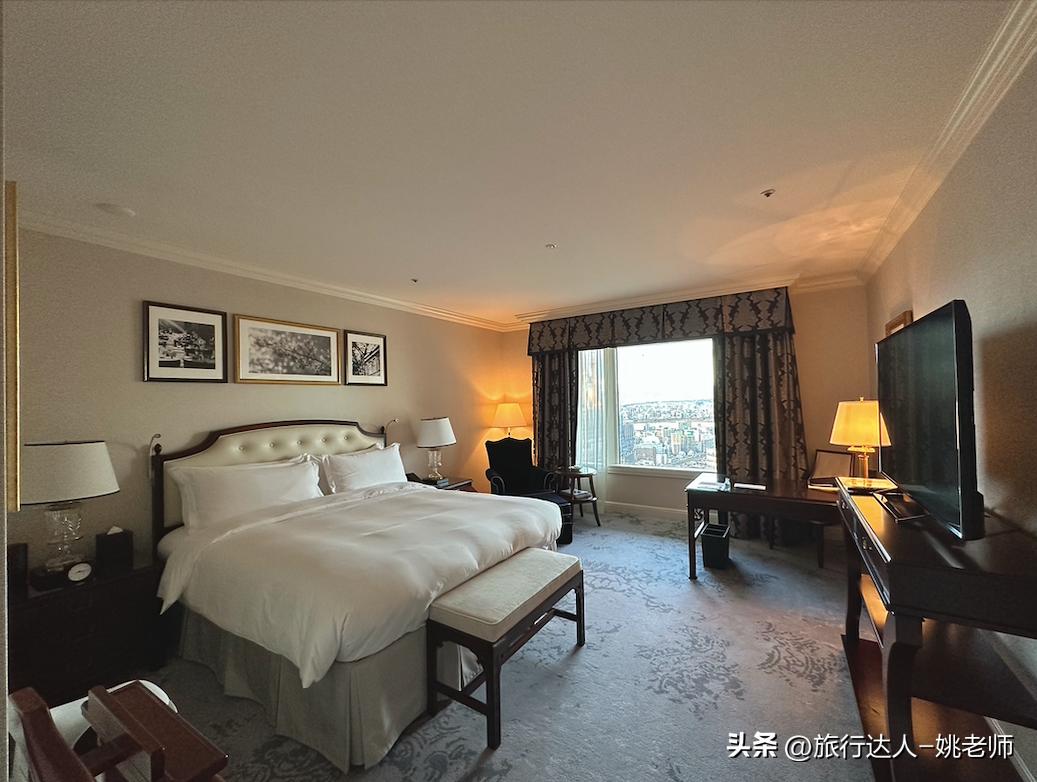 日本丽思卡尔顿酒店阴雨天高级感,大阪奢华酒店