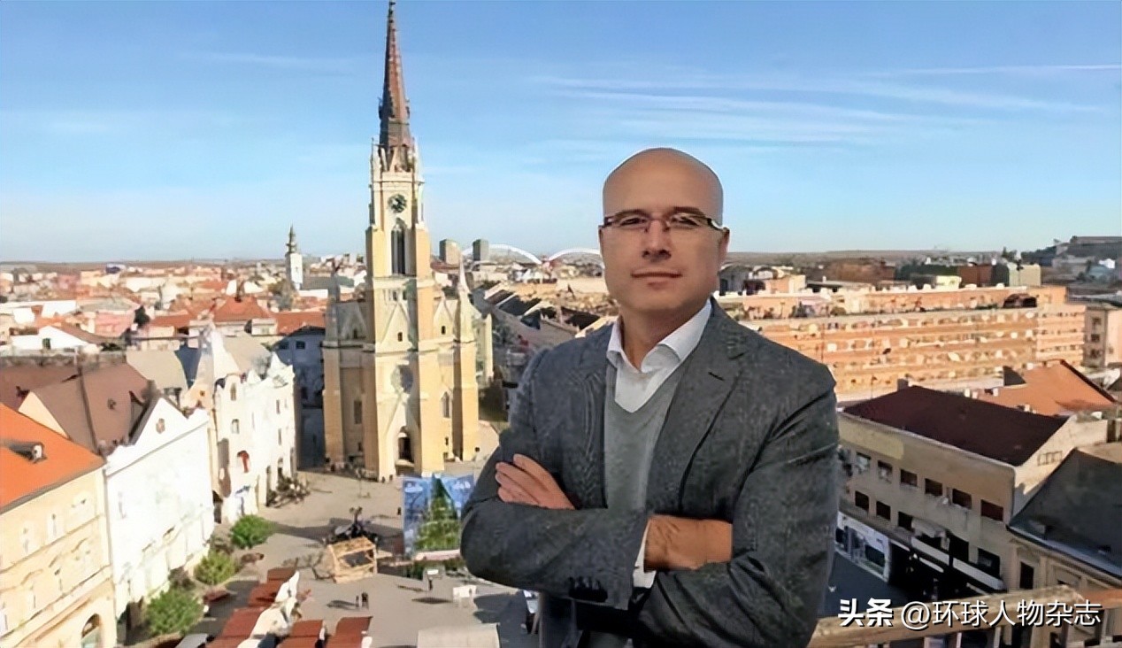 武切维奇，“接班”武契奇