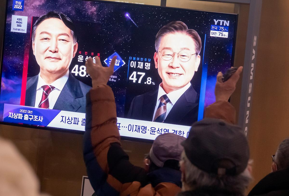 文在寅接班人，保不住了？韩国*美亲**派得势，中国要提前做好准备