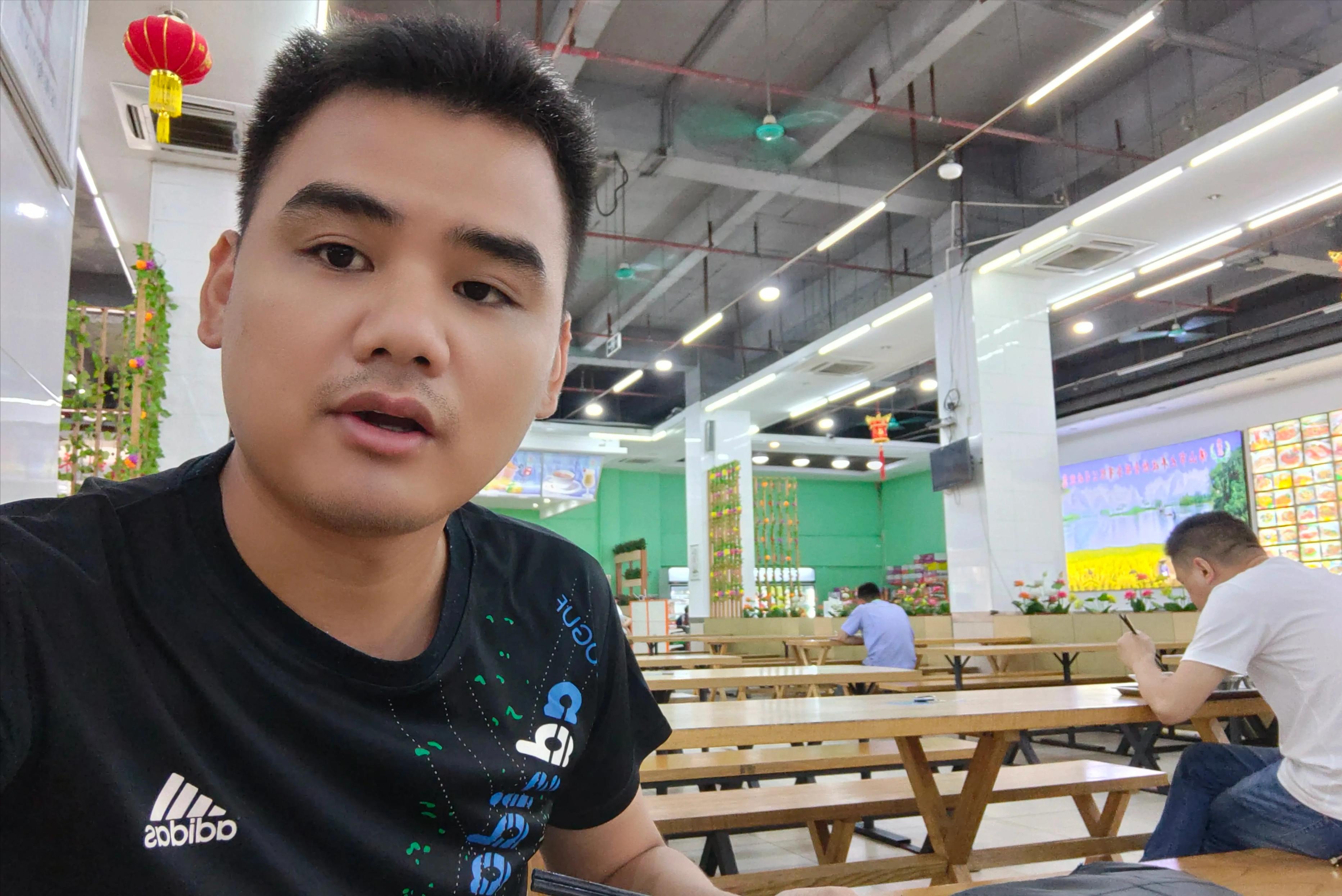 越南媳妇远嫁广西农村，丈夫没房没车没钱，丈母娘借钱还给买房