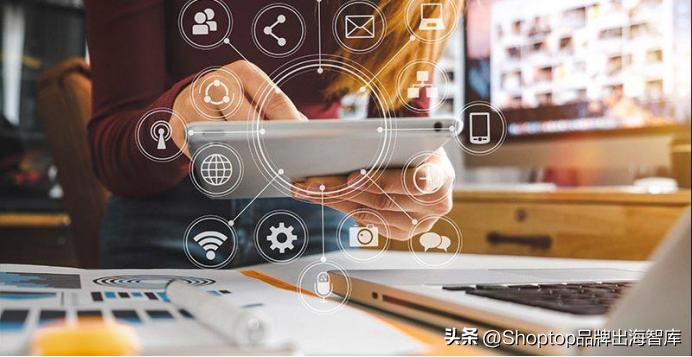 吸粉190万的轻功独立站，中国人也能将虚拟商品卖给老外！