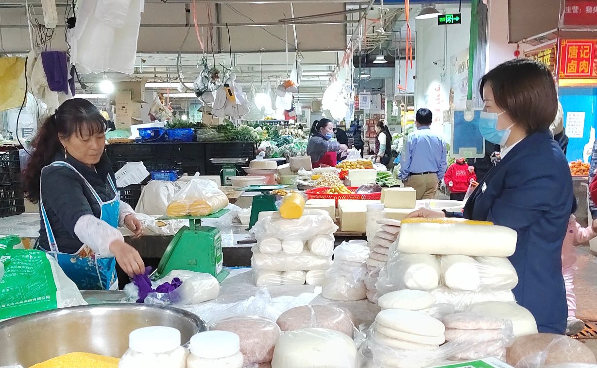 有需求，“邮”我购——盘州鸡场坪邮政支局开展“异省即购”助推寄递业务发展