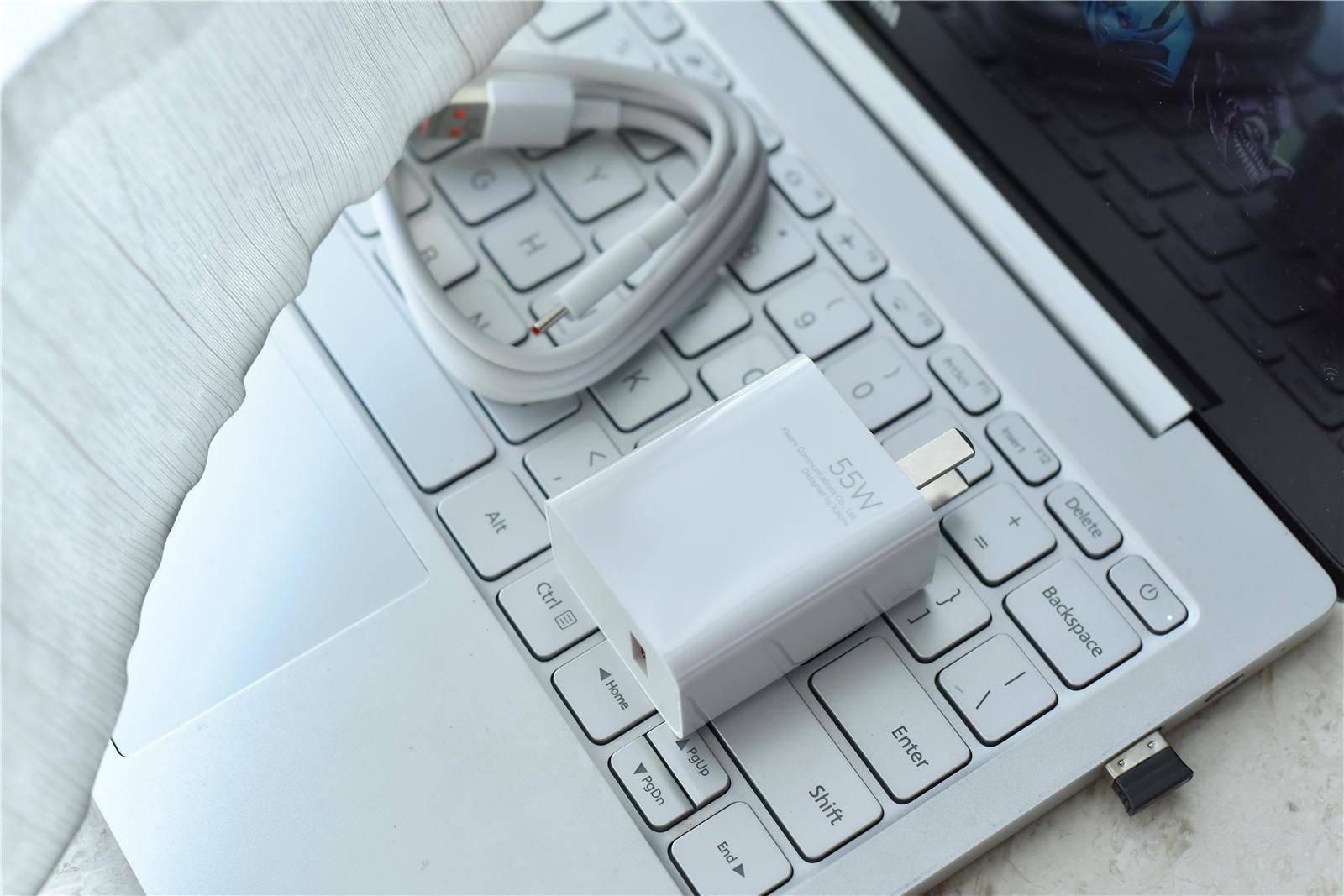 哈曼卡顿小米11s,小米11哈曼卡顿选哪个