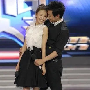 娜扎蒋欣,蒋欣和古力娜扎谁的名气高