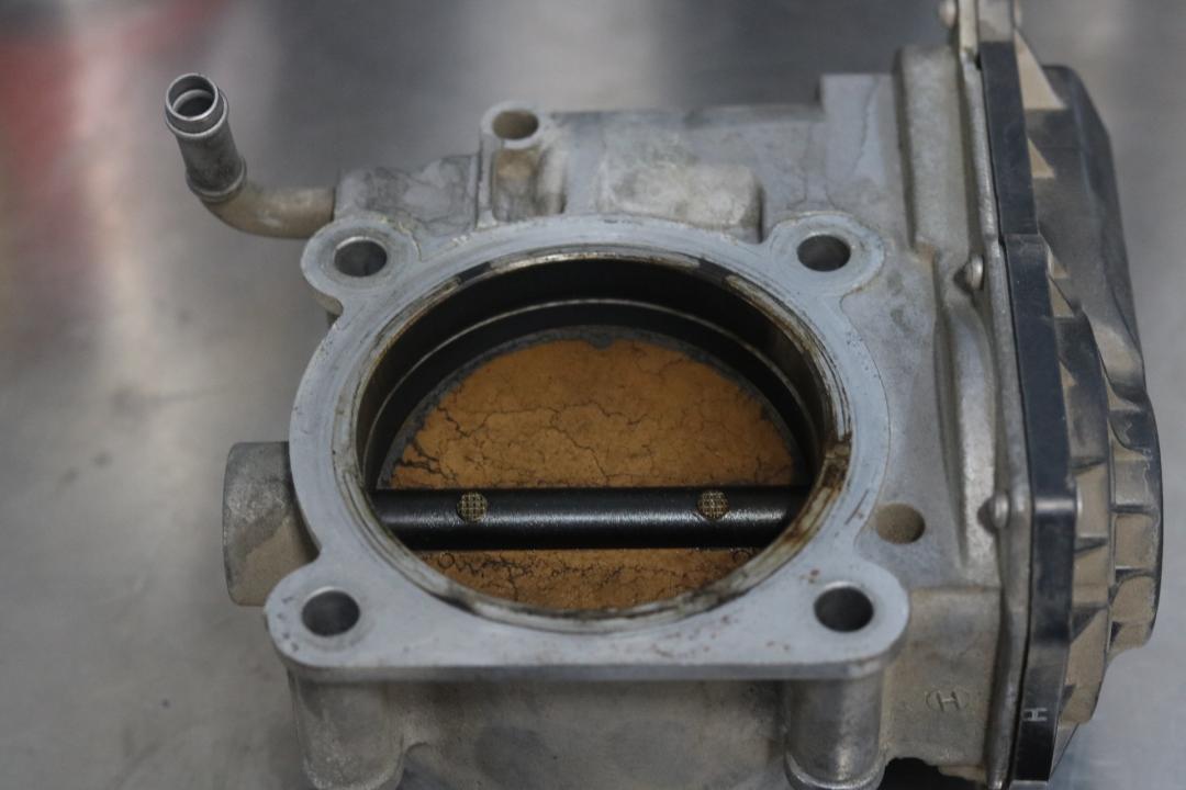 皇冠3.0经典老车翻新复活视频,13代皇冠全车翻新泉州地区