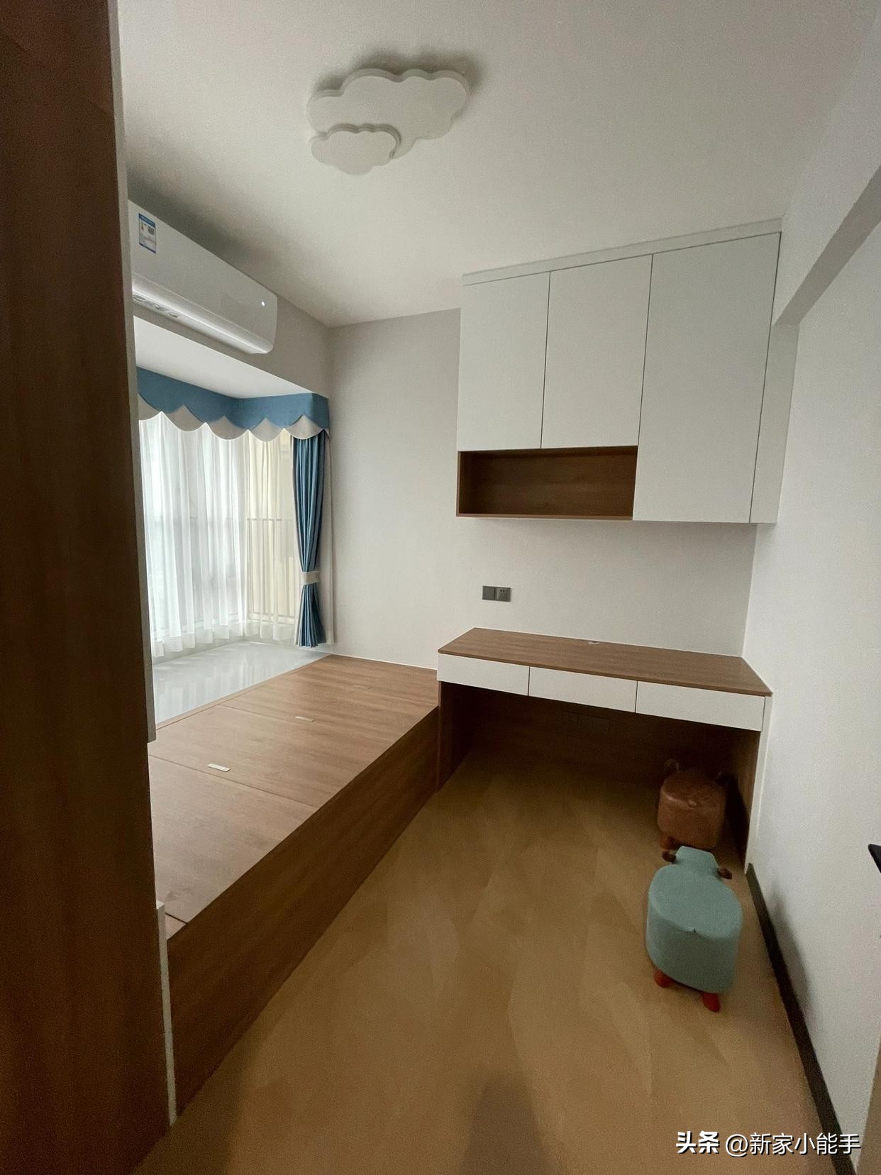 灰色家具墙面粉刷效果图,室内装修蓝灰色墙面