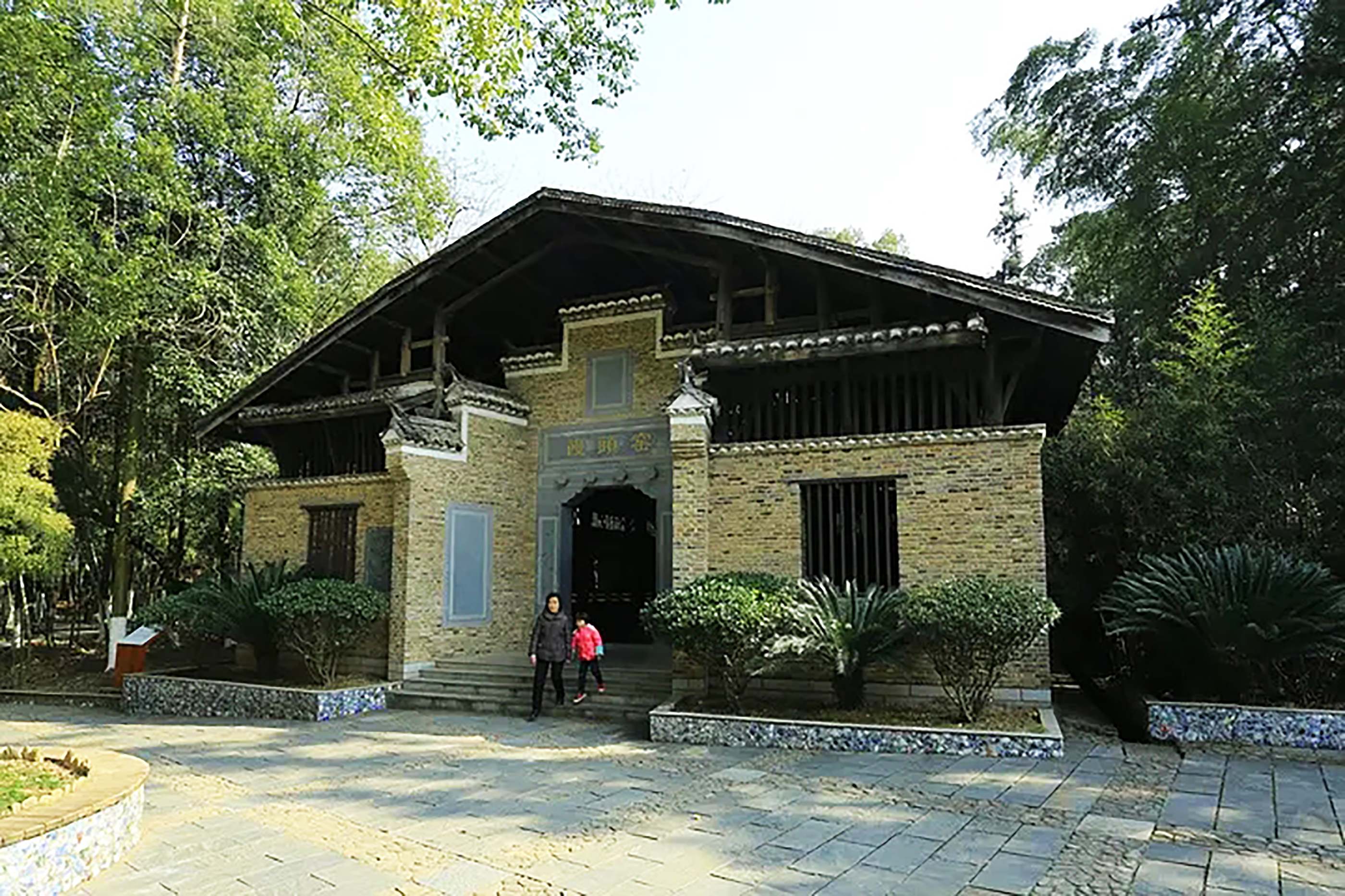 景德镇高岭土命名地,向你讲述它的故事,诠释瓷土之源,瓷器之根