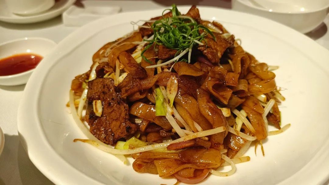 璋堣皥鍦ㄥ帵闂ㄥ悆鐨勫嚑椤块キ,鍘﹂棬鏈変粈涔堥キ