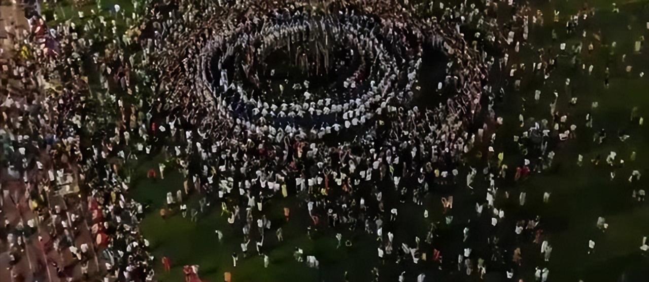 韩乔生解说世界波,贵州村超总决赛韩乔生