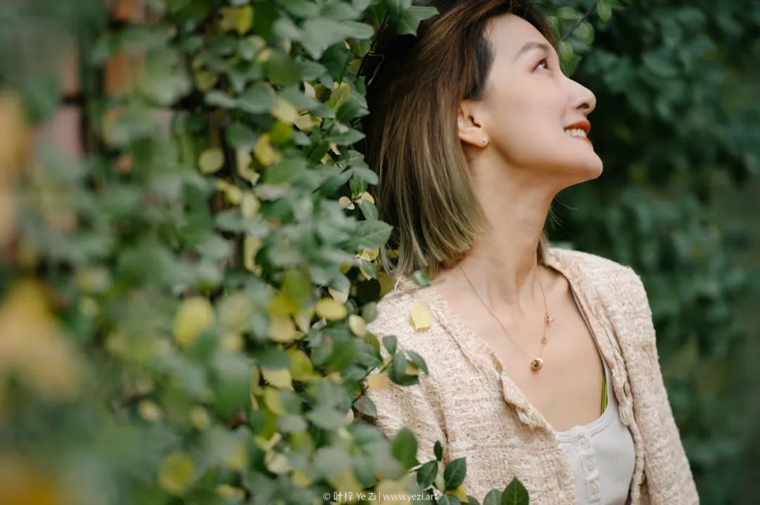 35mm定焦镜头能虚化吗,35mm定焦头选2.8还是1.8