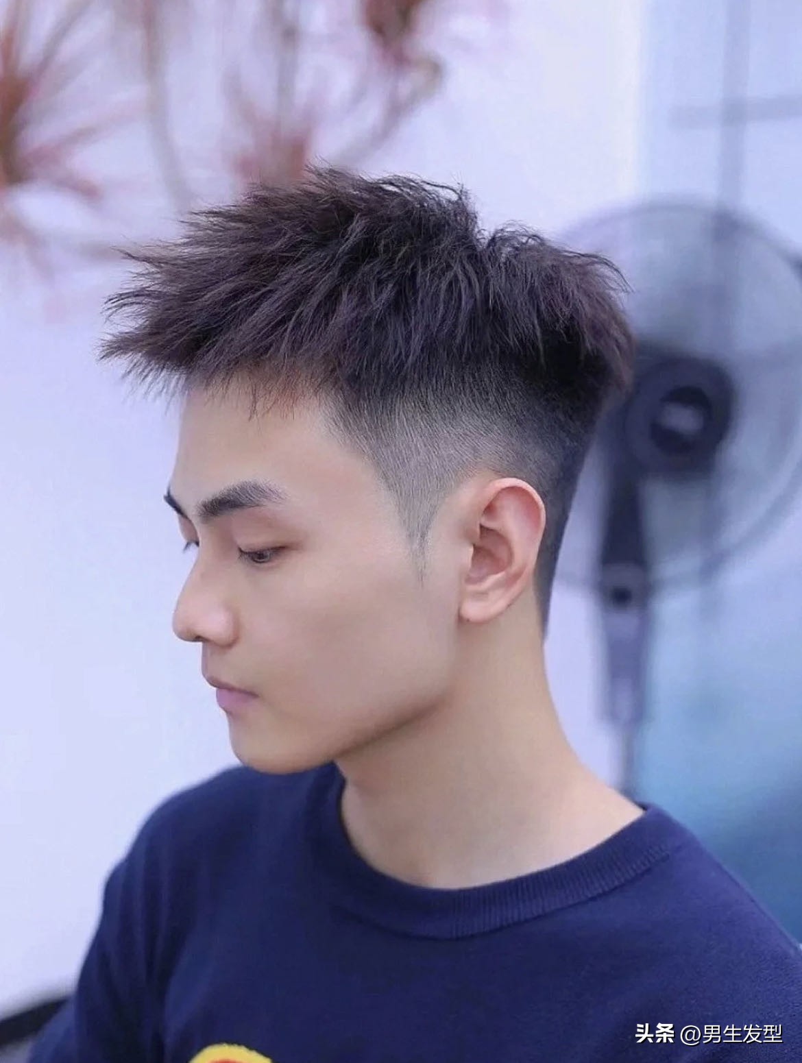 最流行的男发型2020最火寸头,男生夏天一定要剪的寸头