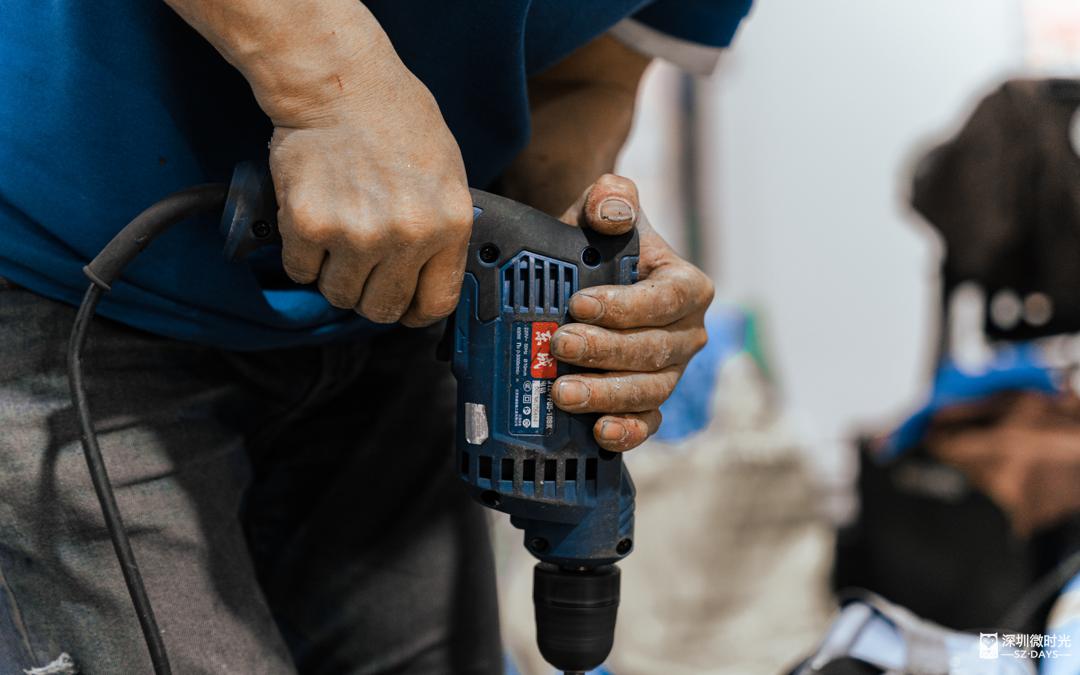 深圳正在消失的“小修小补”：补鞋起家，开店23年，攒下4套房