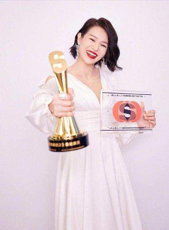 徐子珊为艺术奉献的作品,徐子珊做自己