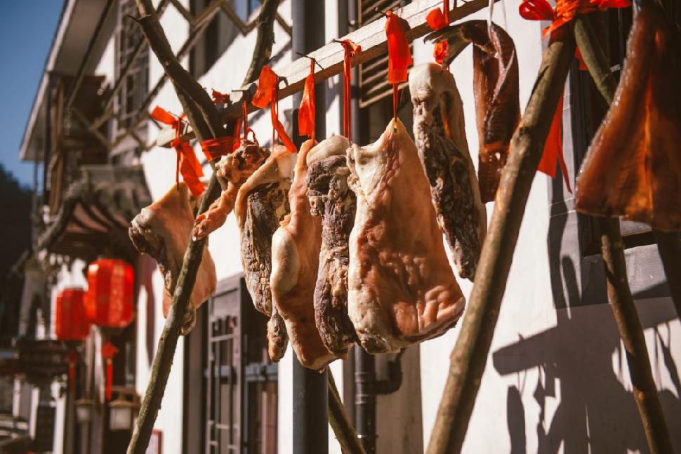 徽州过大年|【齐云山春节专享】2天1晚低至599！新年烟花秀、线下集五福、财神巡游…年味超浓！