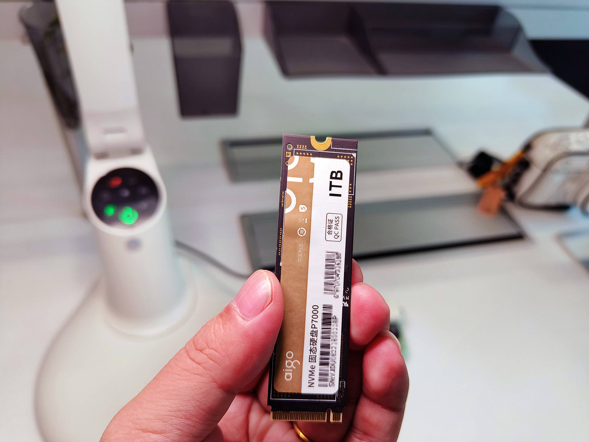 aigop7000ddiy移动固态硬盘,aigo的固态硬盘怎么样