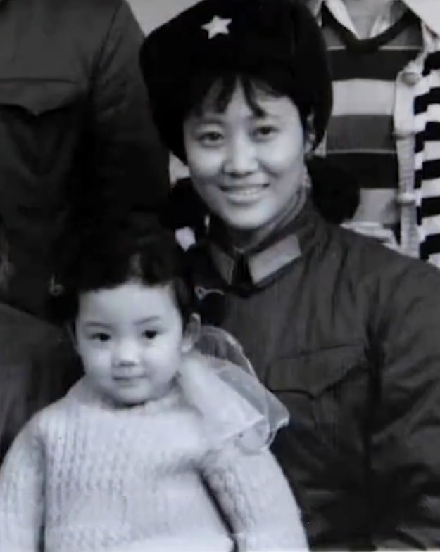 车晓结婚后的两年拍戏了吗,39岁车晓晒美照离开豪门9年仍单身