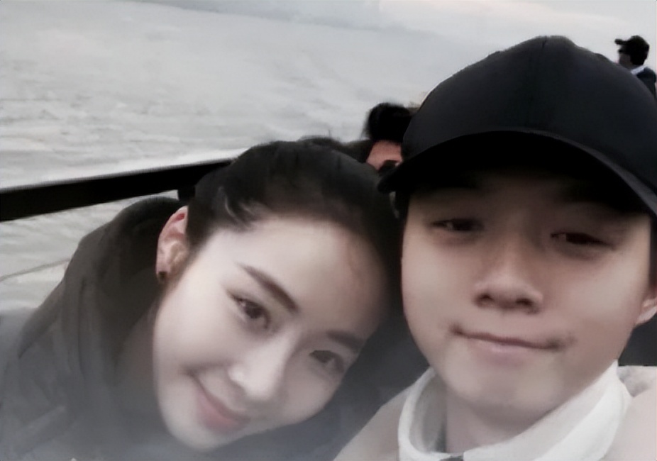 才2年就忍不住了,33岁的霍尊,终究还是难过“美人关”