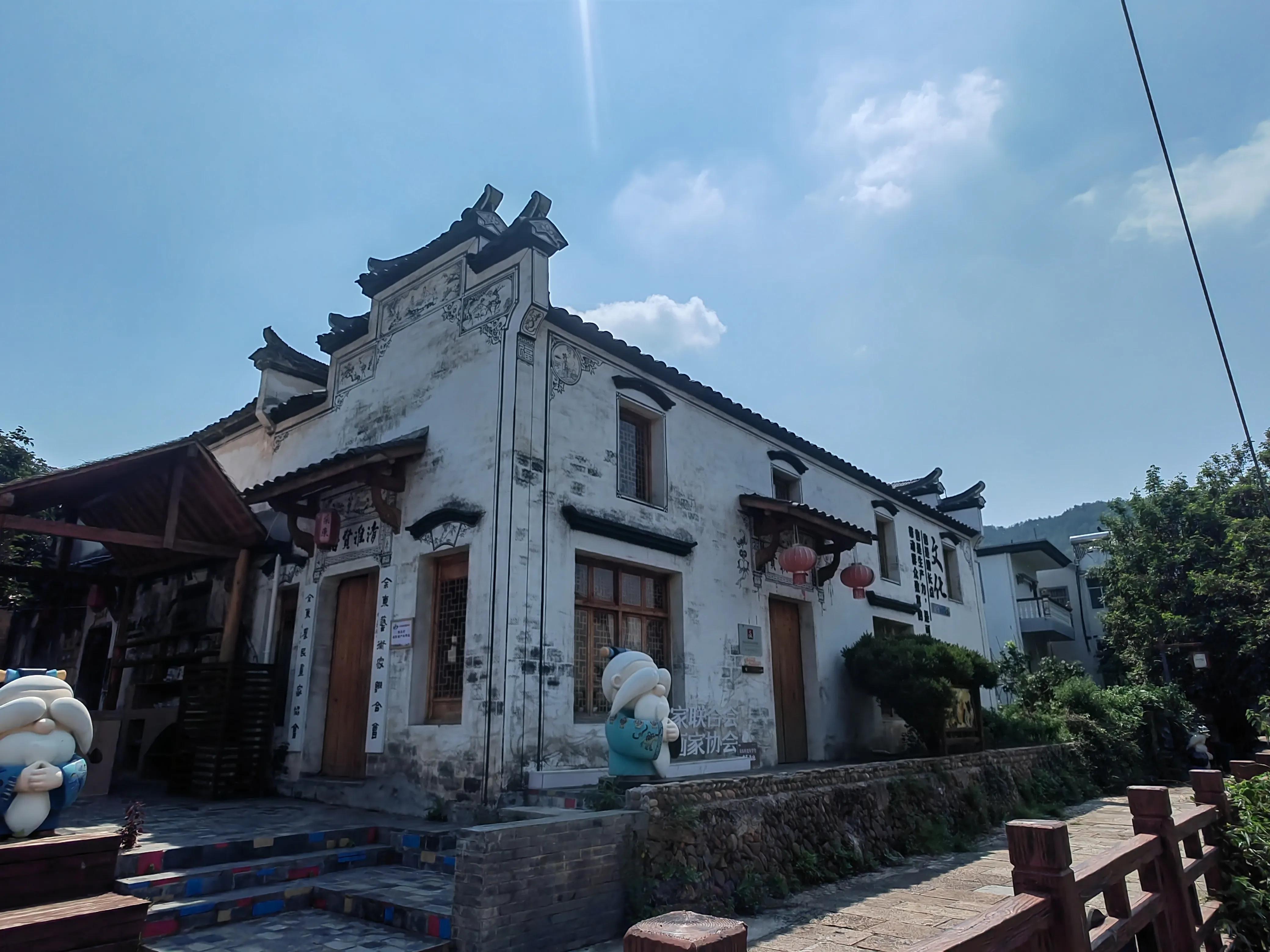 衢州画家余东村,余东村农民画