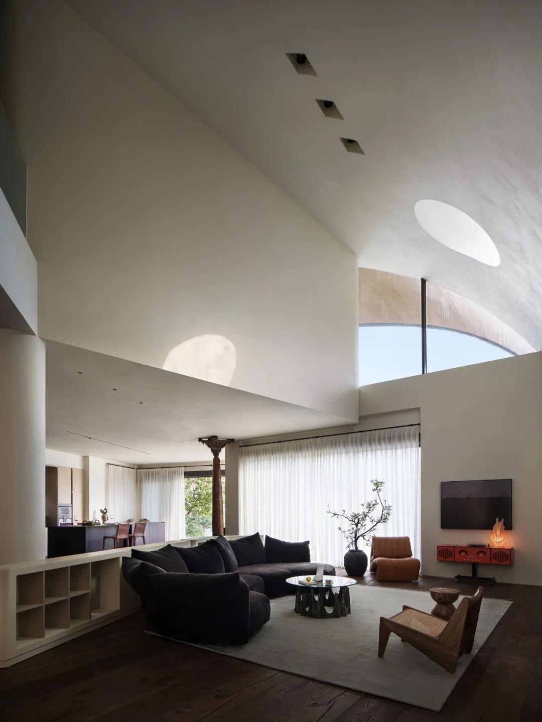 逸享自在的湖岸艺术“家”|ACEDESIGN