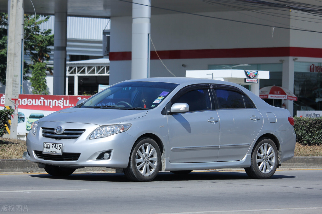 一张图告诉你为什么要买白色的车,为什么大家都买白色的车