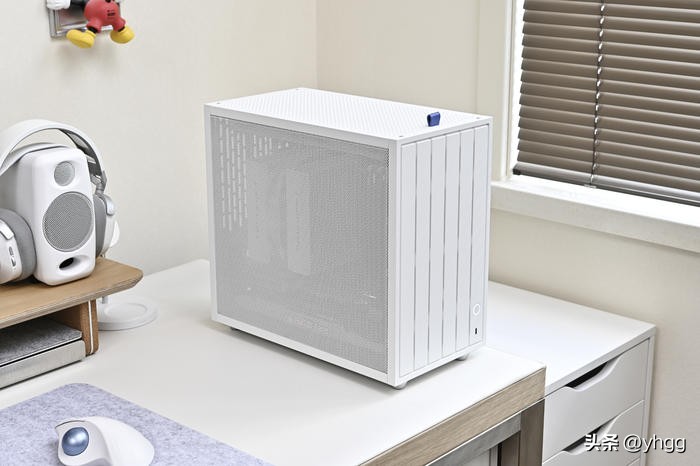 拆解华擎b760m,华擎b760m配合显卡