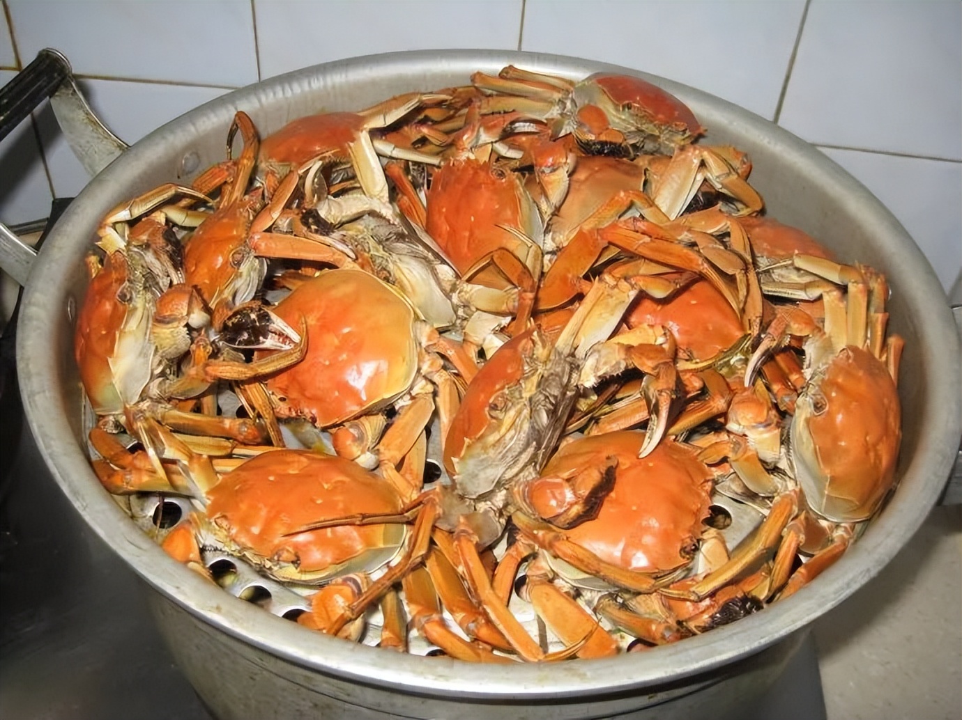 怀孕误食螃蟹肚子反复疼痛怎么办,刚怀孕吃螃蟹小腹疼痛