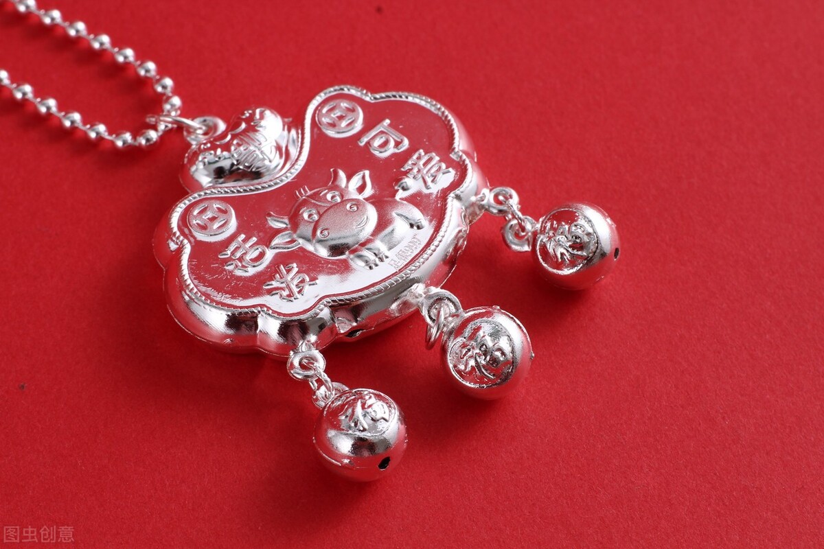 925银跟999银的区别有多大,925银和999银哪个最好