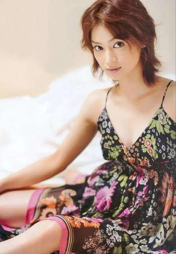 卡塔尔世界杯太太团游艇,卡塔尔世界杯太太团惊艳全场