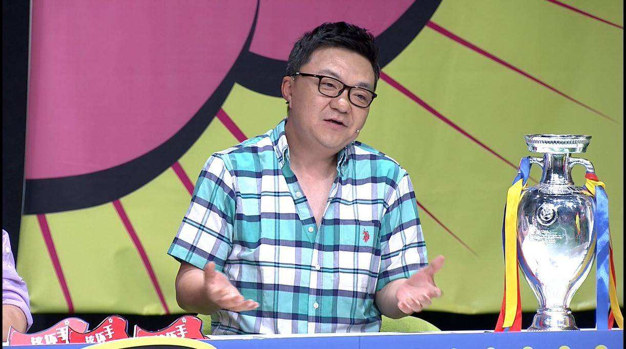 我们是球盲，但总好过流氓