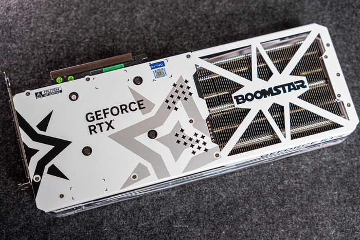 影驰rtx4070星耀显卡,影驰geforcertx30708g旗舰显卡