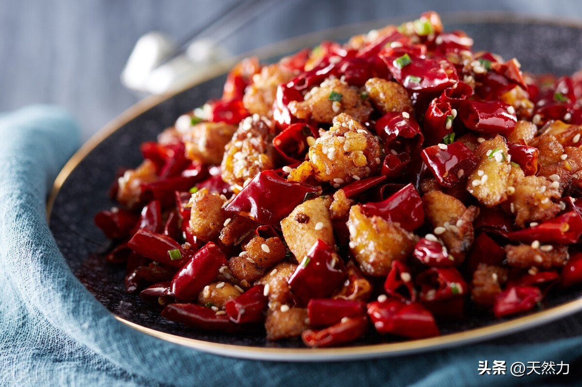 外焦里嫩辣子鸡,冬日辣子鸡做法