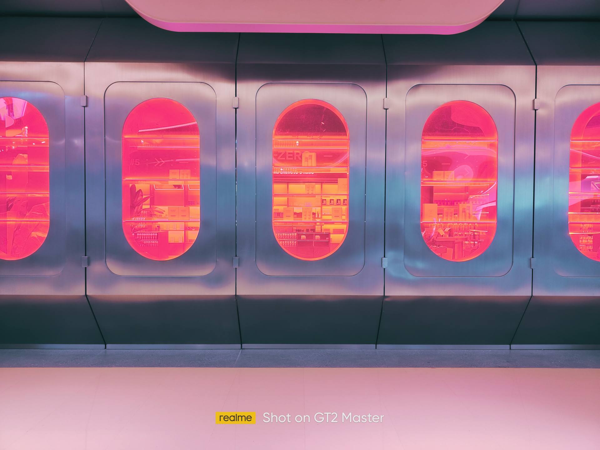 真我gt2大师探索版和上代对比,真我gt2大师探索版评测