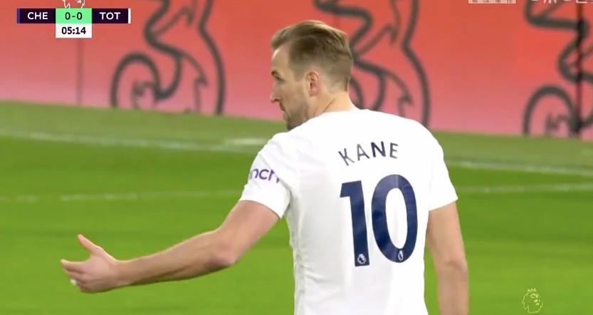 2-4英超比赛,英超最新战况曼联