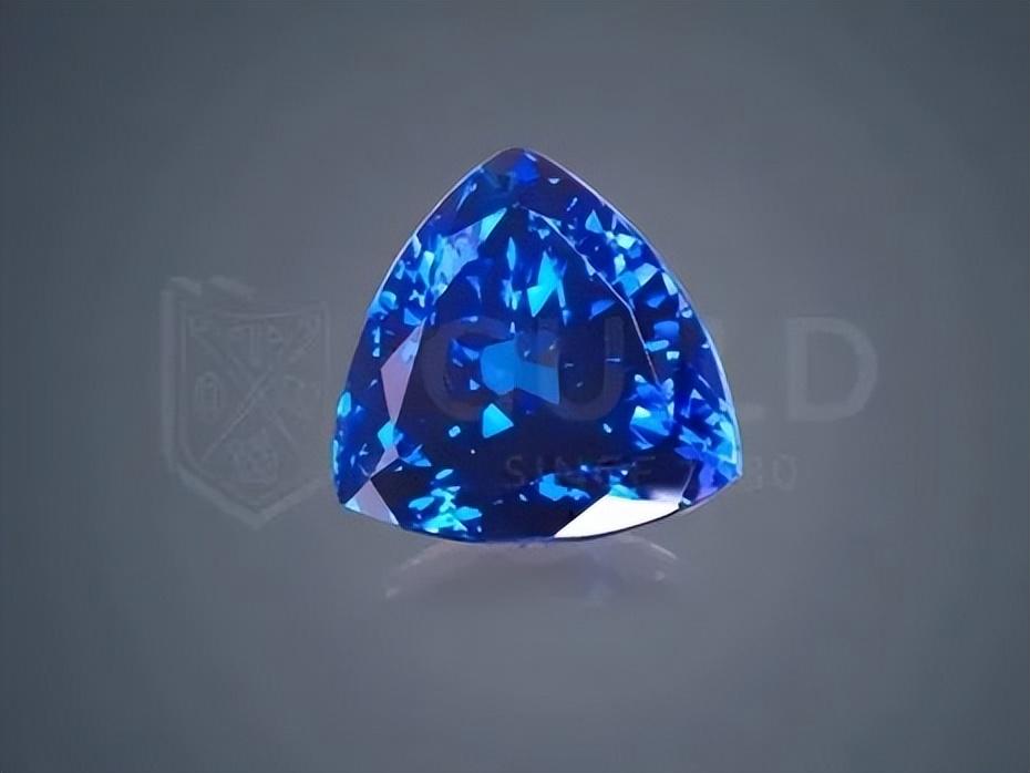 10种最漂亮的宝石,大自然中天然的蓝色宝石