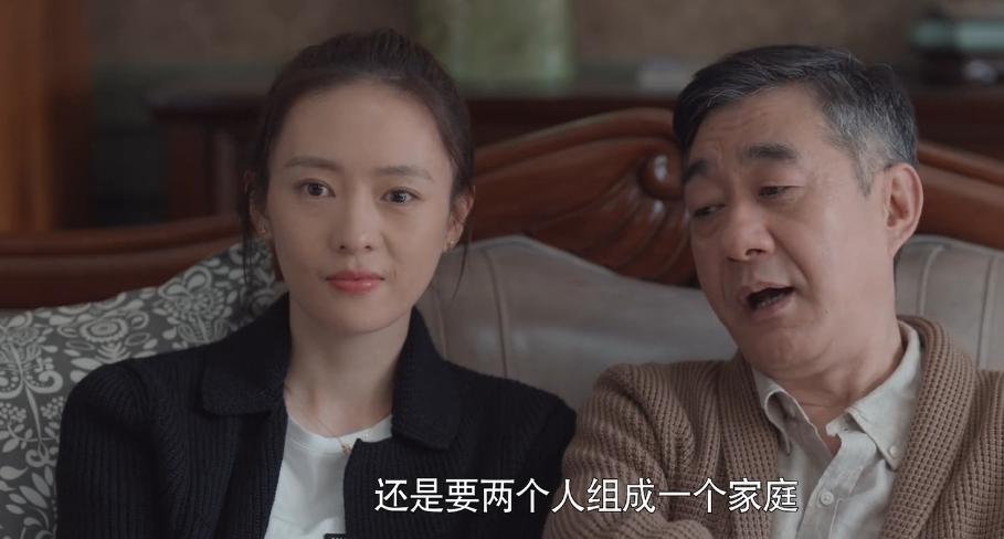 张颂文和冯绍峰走红毯互相谦让,冯绍峰张颂文翻白眼