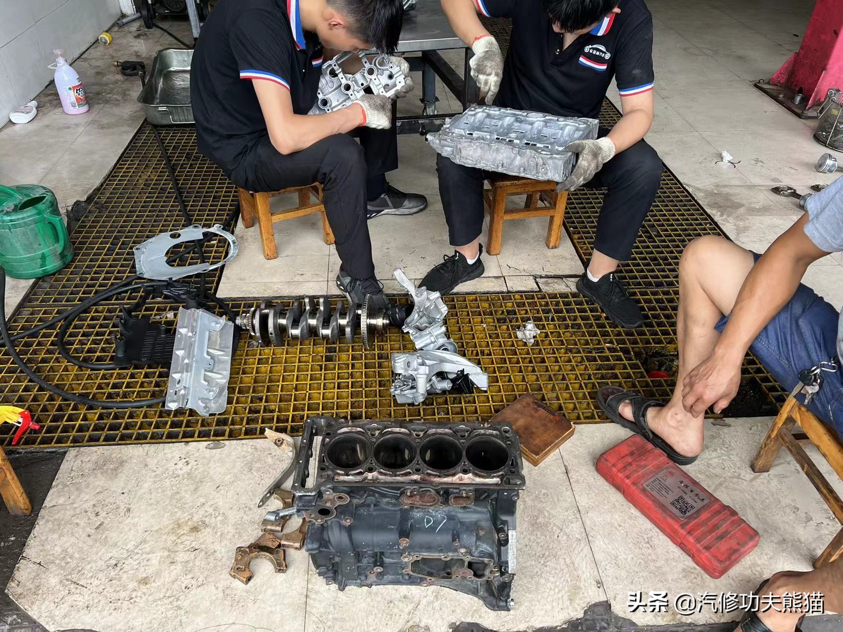 严谨的德国工人钣金修复,严谨的德国师傅修复事故车